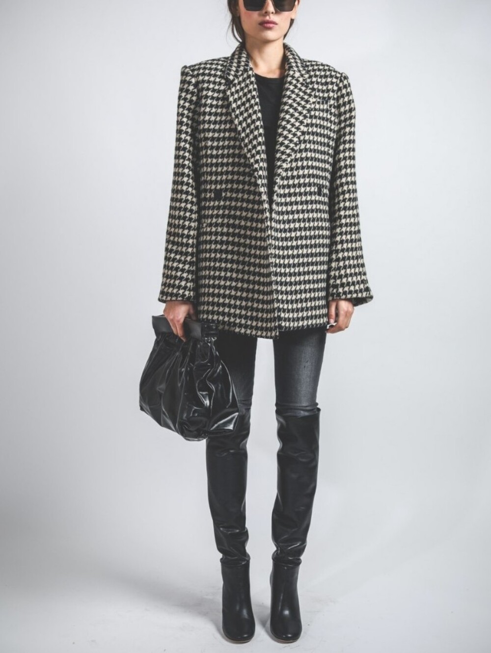 Anine Bing Fishbone Double-Breasted Blazer - Large, Black & White